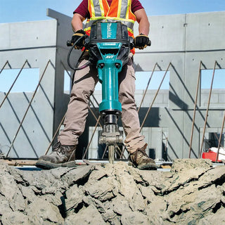 Martillo Demoledor Makita Hm1812 Para Demolición De Concreto Con Avt