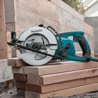 Sierra Circular De Transmision 7 1/4 1,800w Makita 5477nb Turquesa