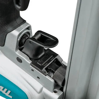 Clavadora Neumática 2 Makita Af506 Clavos Calibre 18