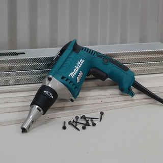 Atornillador Eléctrico Makita Fs4200a 0-4000 Rpm Cable 15m Turquesa